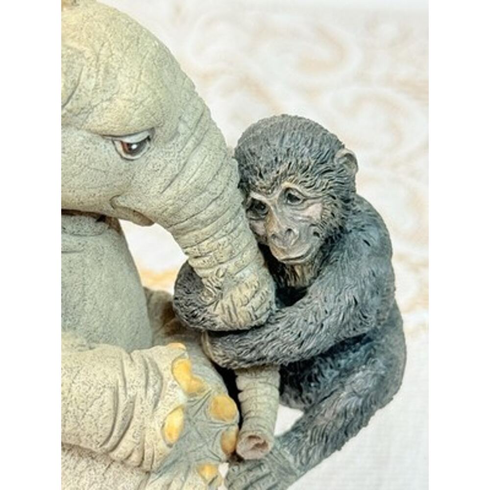 Elephant Figurine "Don't Leave Me" Henry & Gorilla #0575 Made in China ©2001 - Picture 11 of 12
